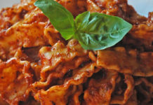 Mama Cappelli’s Ragu Ragu Pasta 1920x800
