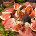 prosciutto_wrapped_figs_