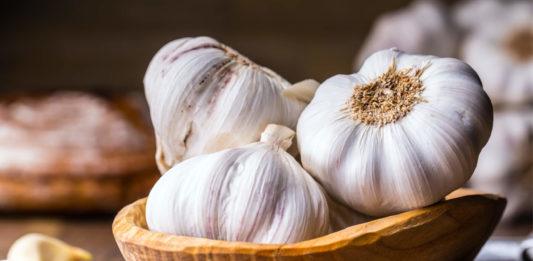 7 Amazing Benefits of Garlic 7 Benefits Of Garlic F