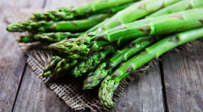 050: Preparing Asparagus — hunting, buying, and cooking Preparting Asparagus FB