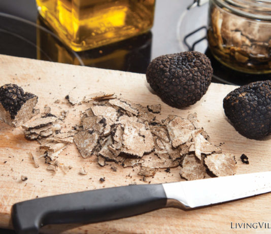 058: Real News, Fake Food Real News Fake Food Truffle Oil